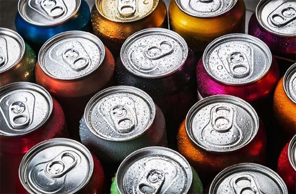 Carbonated drinks in cans